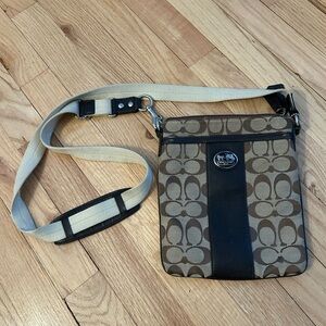 Coach Signature Tan and Black Messenger Bag